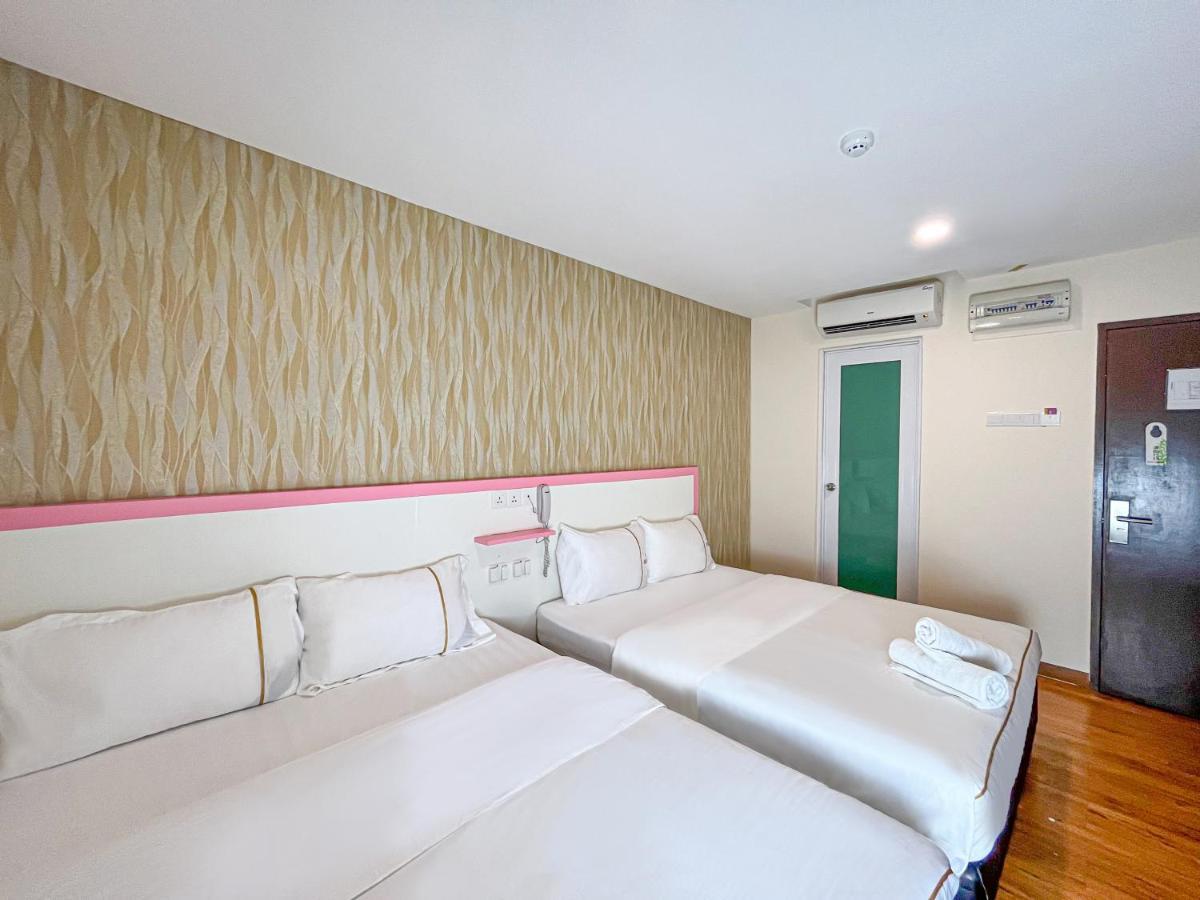 Mii Smile Hotel Penang George Town  Kültér fotó